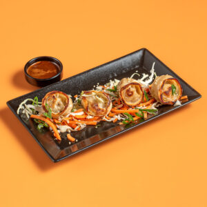 2. Dumplings with Vegetables (4pcs)